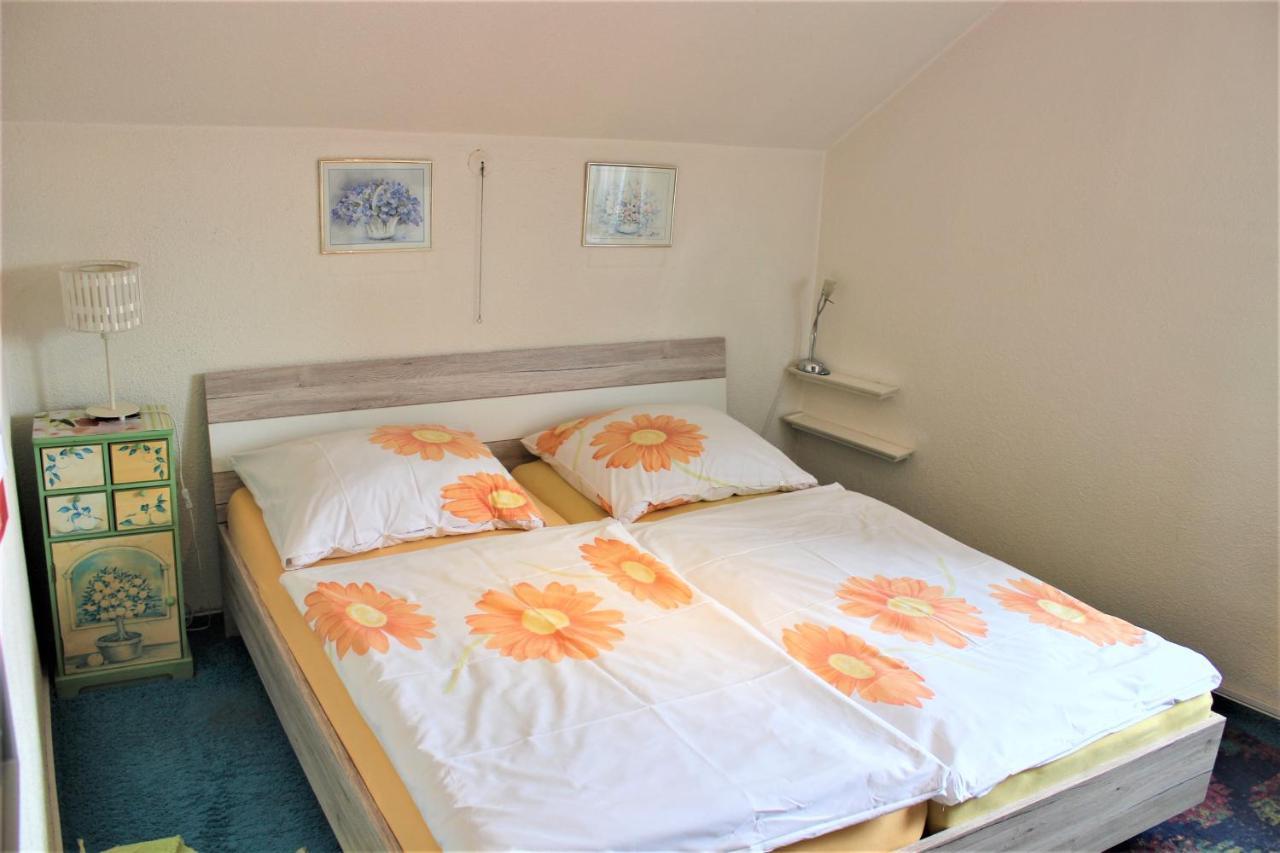 Hotel Zur Post Schwanheim フランクフルト エクステリア 写真